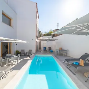 https://nuova-luxury-rooms-olbia.in-sardinia.net