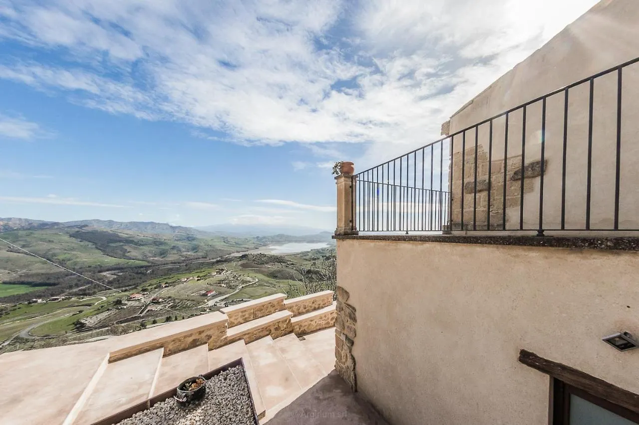 Case Al Borgo - Albergo Diffuso Agira 0*,  Italy