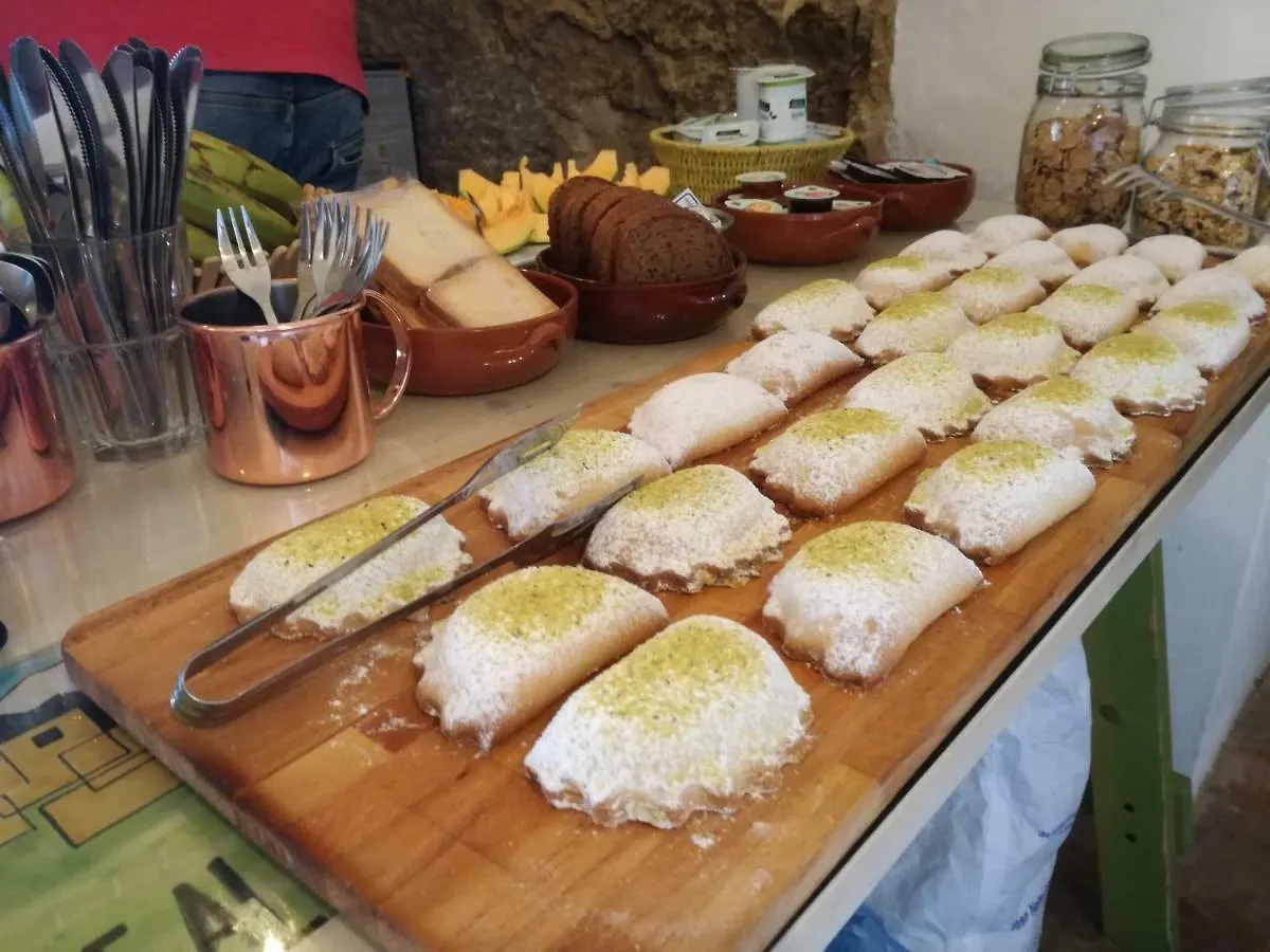 Apartment Case Al Borgo - Albergo Diffuso Agira Italy